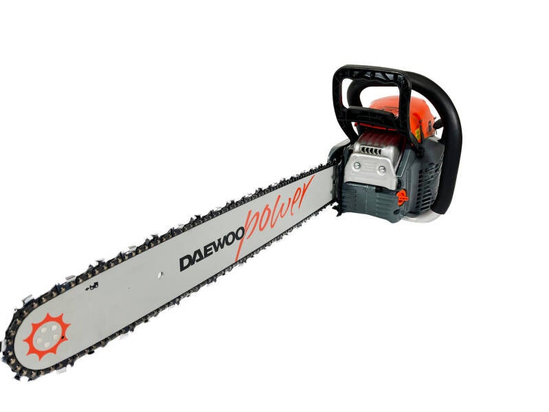 Tronçonneuse thermique robuste et puissante Daewoo - longueur de lame 60 cm